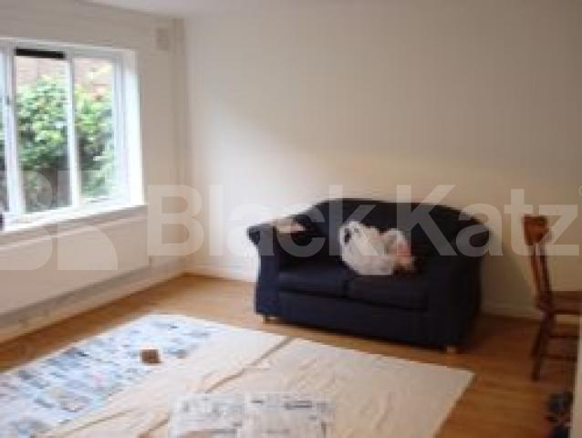 			New instruction, 2 Bedroom, 1 bath, 1 reception Flat			 St Ervans Road, PORTABELLO ROAD W11